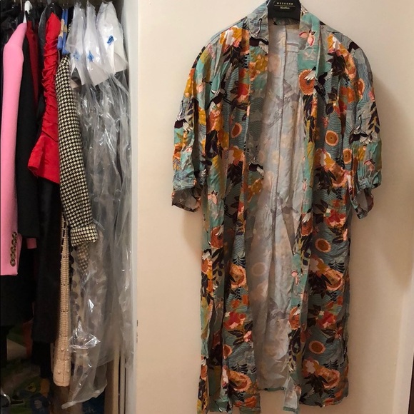 Kimono - Picture 1 of 2